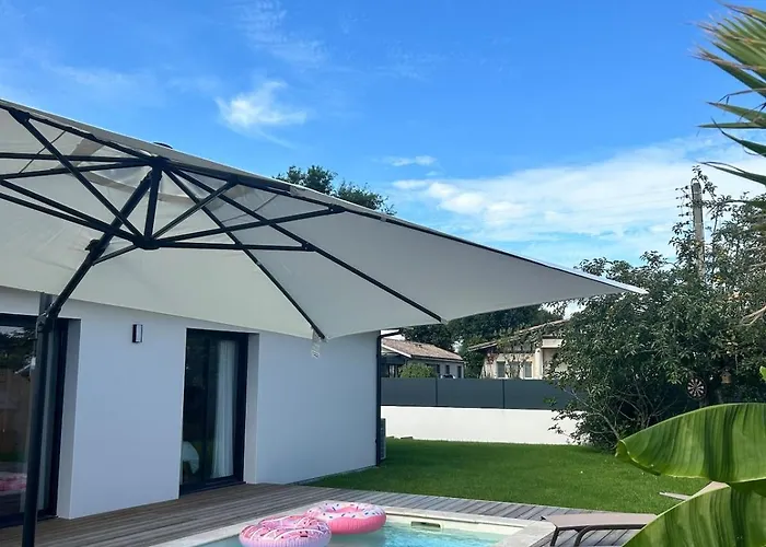 Maison Climatisee Avec Piscine Sur Le Bassin D'arcachon 펜션